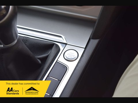 Volkswagen Passat 2.0 Passat SE Business TDI BlueMotion Technology 4dr 58