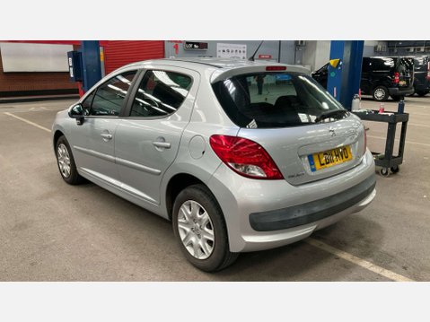 Peugeot 207 1.4 Active Hatchback 5dr Petrol Manual Euro 5 (75 ps) 3