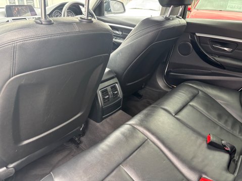 BMW 3 Series 320D SPORT 20