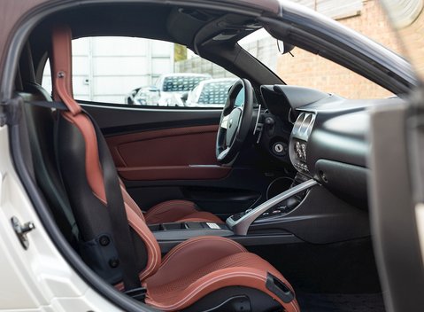 Alfa Romeo 8C Spider 16