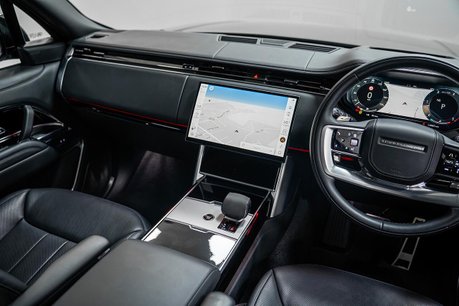 Land Rover Range Rover 3.0 D350 MHEV Autobiography SUV 5dr Diesel Auto 4WD Euro 6 (s/s) (LWB, 7Sea 34