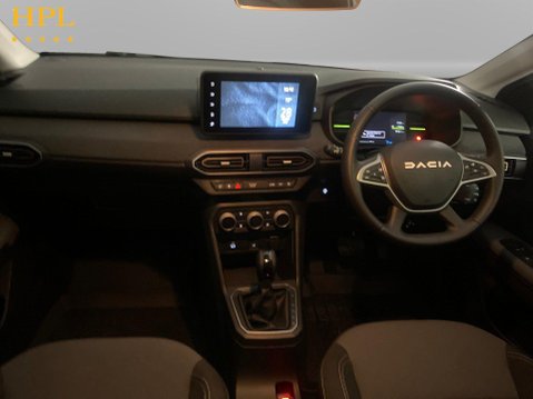 Dacia Jogger 1.6 Hybrid EXTREME MPV 5dr Petrol Hybrid Auto Euro 6 (s/s) (140 ps) Cruise 18