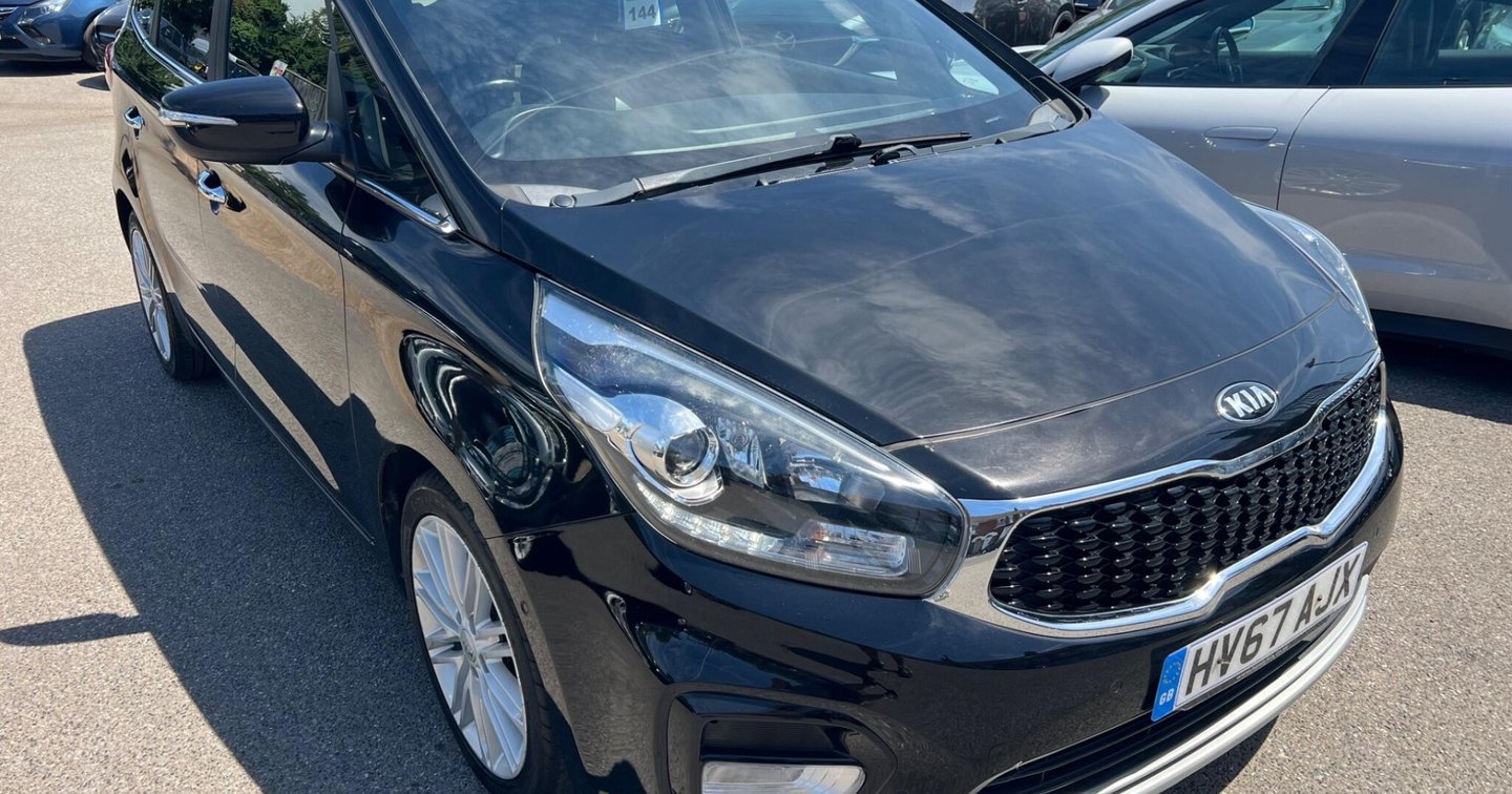 2017 Kia Carens