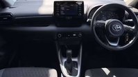 Toyota Yaris 1.5 VVT-h Icon Hatchback 5dr Petrol Hybrid E-CVT Euro 6 (s/s) (116 ps) 25