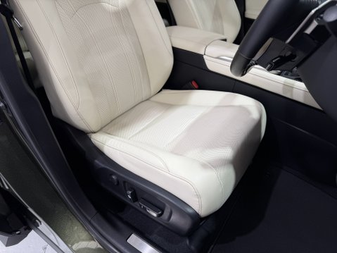Lexus RX 450H 57