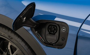 Porsche Taycan 4 CROSS TURISMO 22