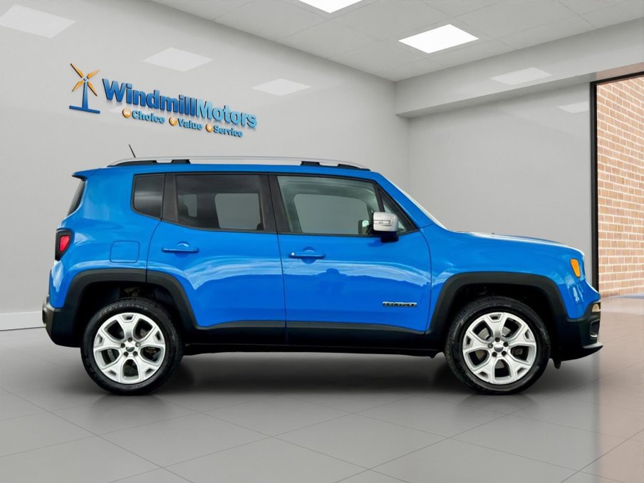 2016 Jeep Renegade — image 3