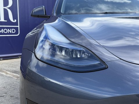 Tesla Model 3 Saloon 4dr Electric Auto RWD (241 bhp) 12
