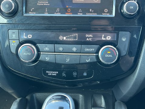 Nissan Qashqai DIG-T ACENTA PREMIUM DCT 25