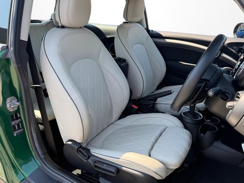 Mini Hatchback 2.0 [178] Cooper S Exclusive II 5dr [Comfort Pack] 18