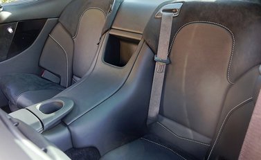 Aston Martin Vanquish Carbon Edition 22