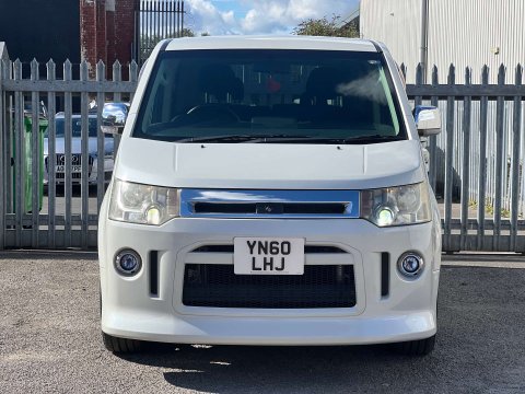 Mitsubishi Delica Roadest 32