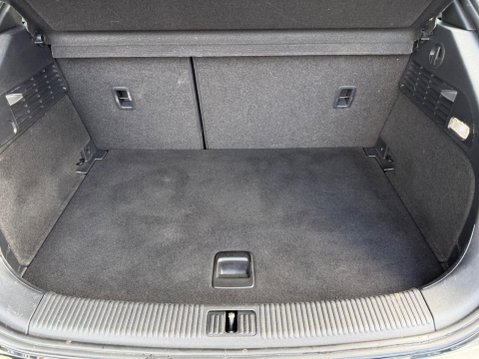 Audi A1 1.6 TDI S line Euro 6 (s/s) 3dr 27