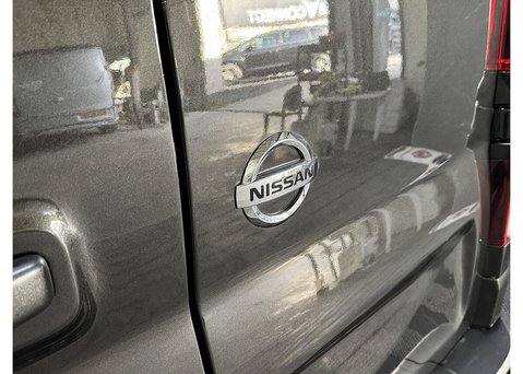 Nissan NV300 1.6 dCi 1.2t Acenta Panel Van 5dr Diesel Manual L2 H1 Euro 6 (120 ps) 18