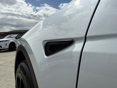 Tesla Model Y (Dual Motor) Long Range SUV 5dr Electric Auto 4WDE (384 bhp) 47