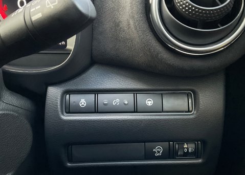 Nissan Juke DIG-T TEKNA PLUS DCT 21