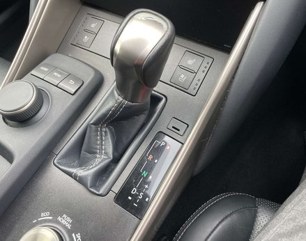 Lexus Is 2.5 IS 300h Advance CVT 4dr 47