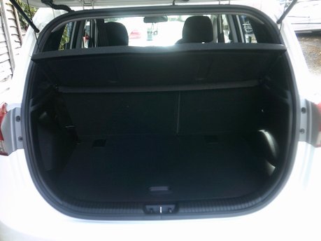 Hyundai ix20 ACTIVE ONLY 44,000 MILES FROM NEW 8