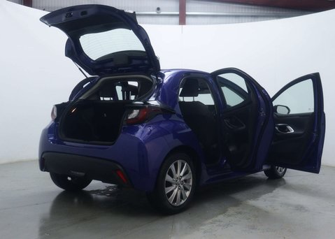 Toyota Yaris 1.5 Yaris Icon HEV CVT 5dr 55