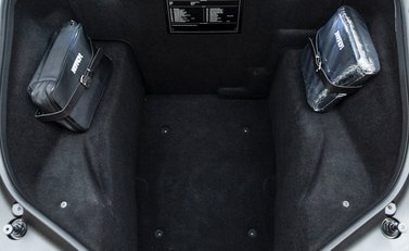 Ferrari 488 Spider 36