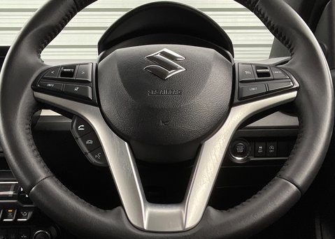 Suzuki Ignis SZ5 DUALJET ALLGRIP MHEV 26