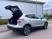 Nissan Qashqai 1.6 dCi Tekna 2WD Euro 6 (s/s) 5dr 36