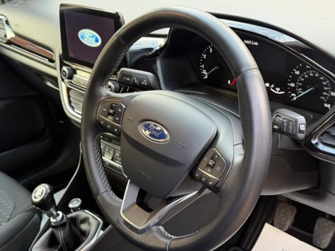 Ford Fiesta 1.0T EcoBoost Titanium Euro 6 (s/s) 5dr 13