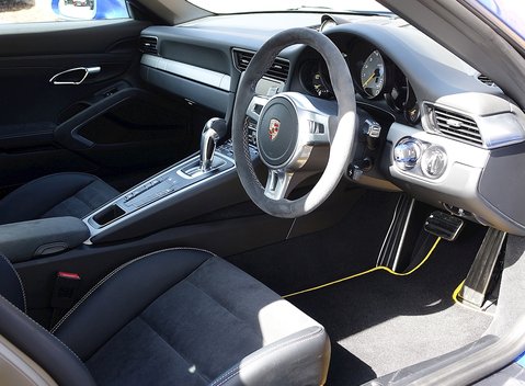 Porsche 911 (991) GT3 11