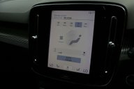 Volvo XC40 2.0 XC40 R-Design T4 Auto 5dr 25