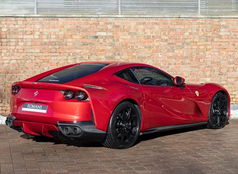 Ferrari 812 Superfast 7
