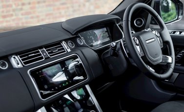 Land Rover Range Rover 5.0 Autobiography 16