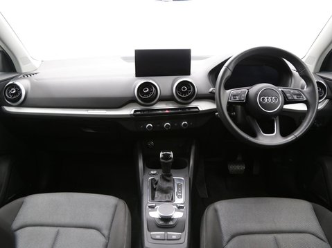 Audi Q2 1.5 TFSI CoD 35 Sport S Tronic Euro 6 (s/s) 5dr 9
