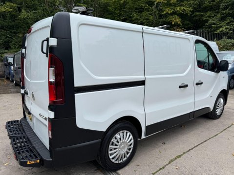 Vauxhall Vivaro 1.6 CDTi 2900 ecoFLEX Panel Van 5dr Diesel Manual L1 H1 Euro 5 (s/s) (90 ps 11