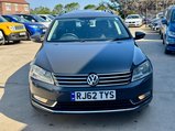 Volkswagen Passat 2.0 TDI BlueMotion Tech Highline DSG Euro 5 (s/s) 5dr 3