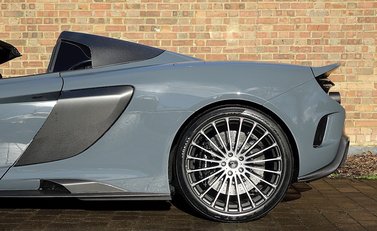 McLaren 675 LT Spider 21