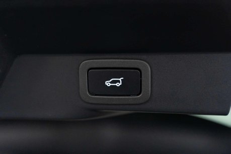 Land Rover Range Rover Sport 2.0 Range Rover Sport Autobiography Dynamic PHEV Auto 4WD 5dr 11
