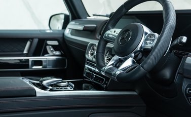 Mercedes-Benz G Class AMG G63 13
