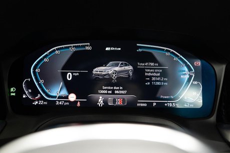 BMW 3 Series 2.0 330e 12kWh M Sport Pro Edition Saloon 4dr Petrol Plug-in Hybrid Auto xD 12