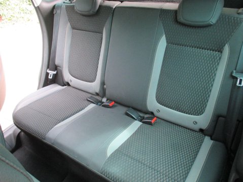 Vauxhall Crossland X 1.2 Elite Nav Euro 6 5dr 26