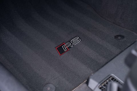 Audi RS3 2.5 RS 3 Sportback TFSI Quattro Semi-Auto 4WD 5dr 17