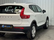 Volvo XC40 2.0 XC40 Momentum D3 5dr 36