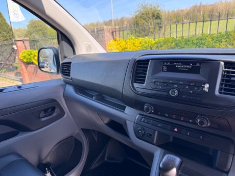 Vauxhall Vivaro 1.5 Vivaro 2900 Edition S/S 26