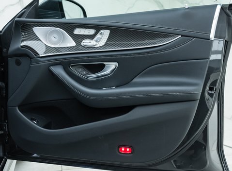 Mercedes-Benz Amg GT 63 S 4-Door 25