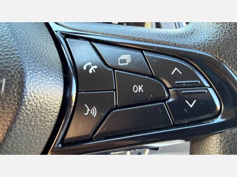 Renault Trafic 2.0 dCi Blue LL30 Business Panel Van 5dr Diesel Manual L2 H1 Euro 6 (s/s) ( 37