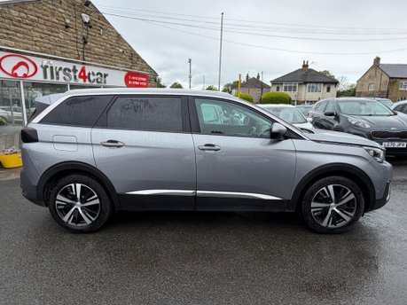 Peugeot 5008 PURETECH S/S ALLURE 8