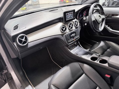 Mercedes-Benz GLA 2.1 GLA220 CDI SE 7G-DCT 4MATIC Euro 6 (s/s) 5dr 15