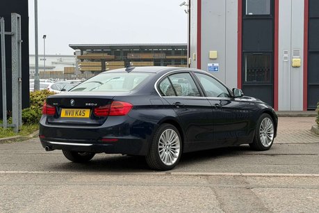 BMW 3 Series 2.0 320d xDrive Luxury Auto 4WD 4dr 11