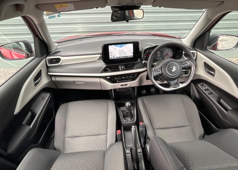 Suzuki Swift 1.2 Mild Hybrid Motion  9