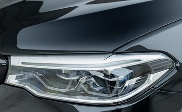 BMW M5 Competition 33