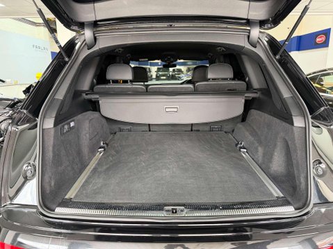 Audi Q7 3.0 TFSIe V6 55 Black Edition SUV 5dr Petrol Plug-in Hybrid Tiptronic quatt 38